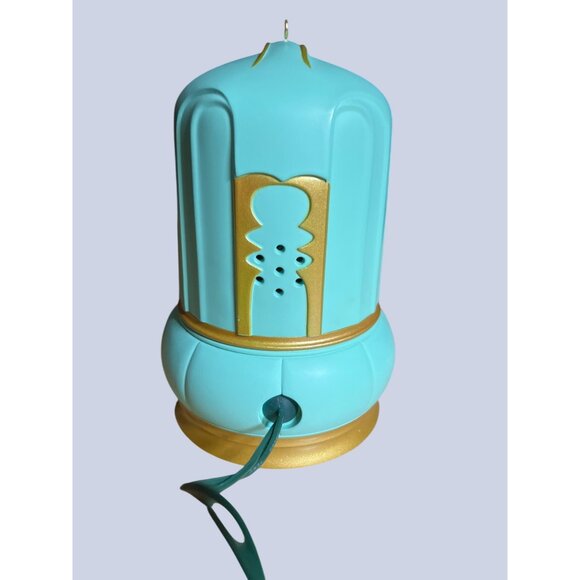 Hallmark Keepsake Ornament Emerald City Wizard Of Oz Light Motion & Music - Picture 8 of 12